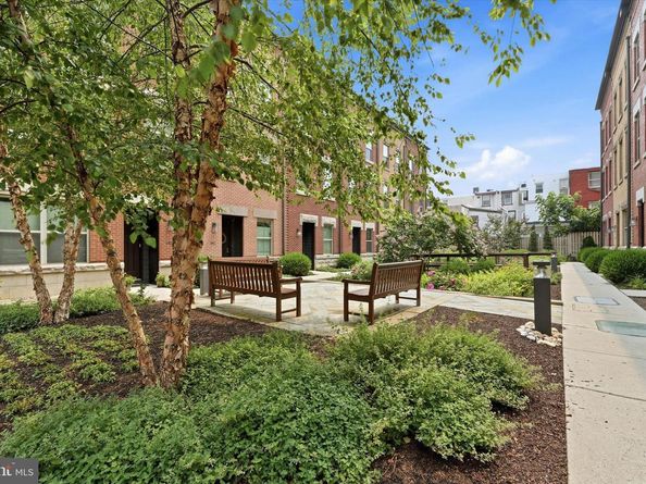 1428 S Leithgow Terrace, Philadelphia PA 19147