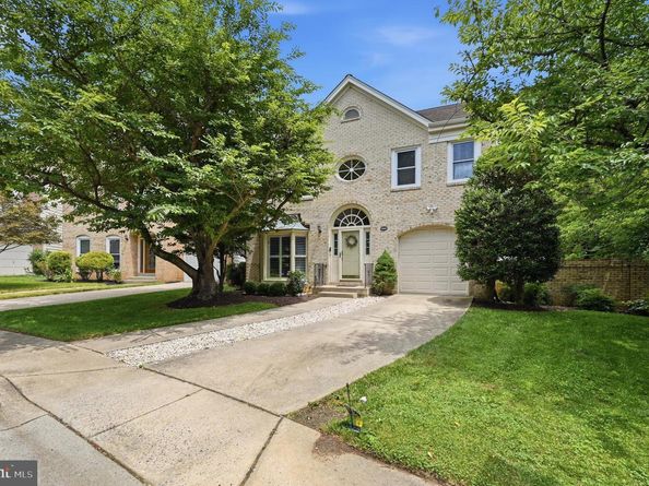 12101 Gatewater Drive, Potomac MD 20854