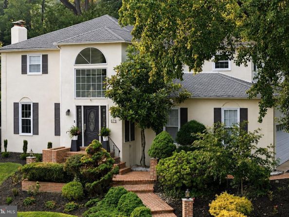 637 Heather Lane, Bryn Mawr PA 19010