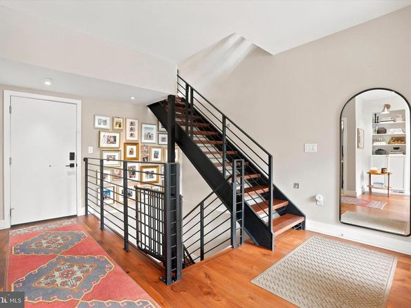 308 N 2nd Street, Philadelphia PA 19106