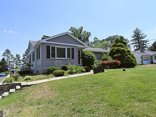 551 Walter Road, Warminster PA 18974
