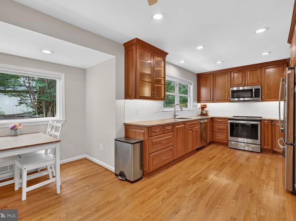 1933 Relda Court, Falls Church VA 22043