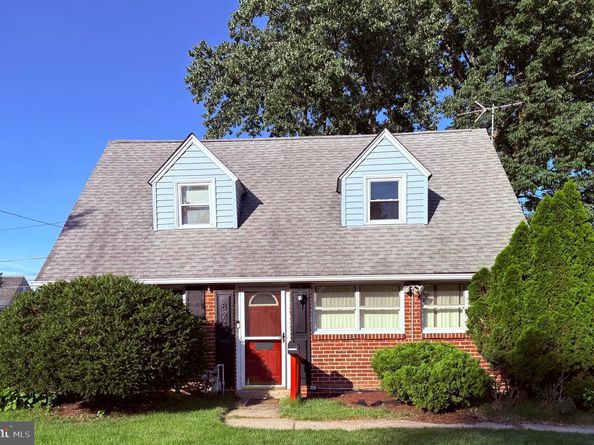 824 Quince Lane, Secane PA 19018