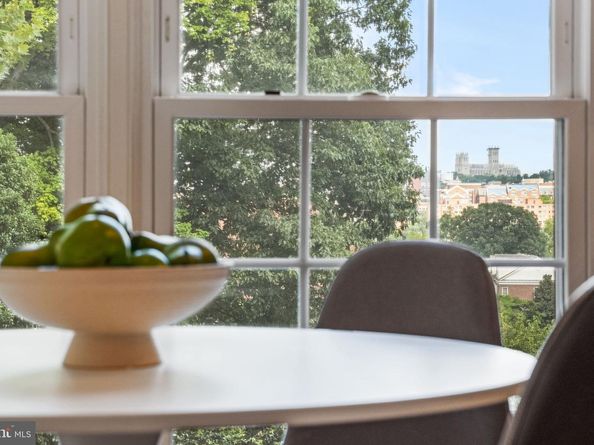 1588 N Colonial Terrace, Arlington VA 22209
