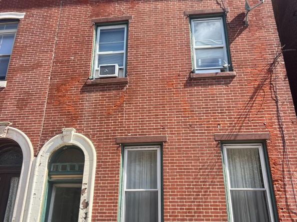 963 N 5TH Street, Philadelphia PA 19123