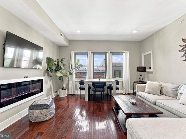929 N 2nd Street 3, Philadelphia PA 19123
