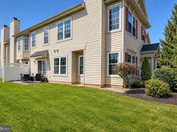 1101 Julian Drive W, Warwick Twp PA 18974