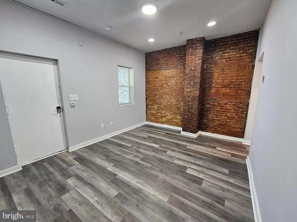 5331 Market Street, Philadelphia PA 19139