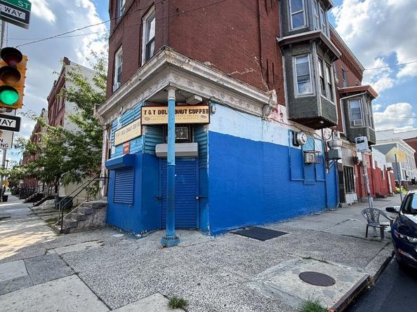 1542 Diamond Street, Philadelphia PA 19121