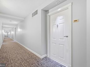 2726 Gallows Road 806, Vienna VA 22180
