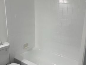 221 N Fillmore Avenue 6, Sterling VA 20164