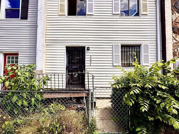 1657 11TH Place NE, Washington DC 20002
