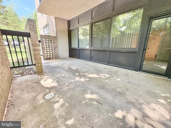 3713 S George Mason Drive T5W, Falls Church VA 22041