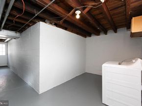 2741 Lardner Street, Philadelphia PA 19149