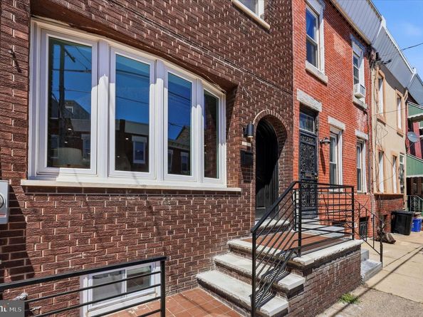 2119 Tasker Street, Philadelphia PA 19145