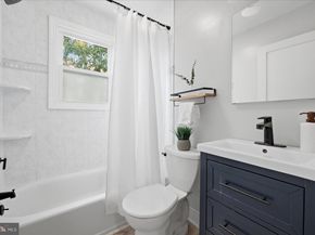 2916 Brook Drive, Falls Church VA 22042