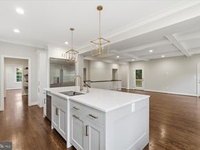 7825 Oldchester Road, Bethesda MD 20817