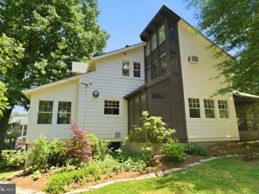 745 26TH Street S, Arlington VA 22202