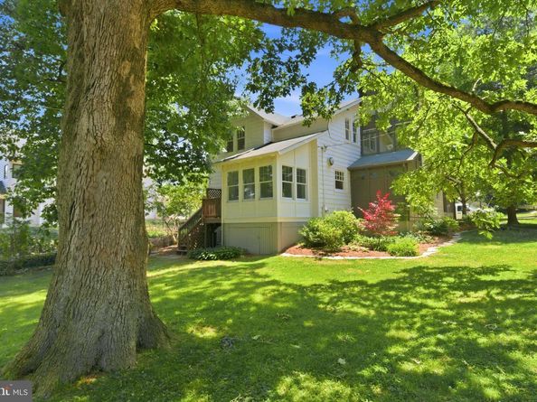 745 26TH Street S, Arlington VA 22202