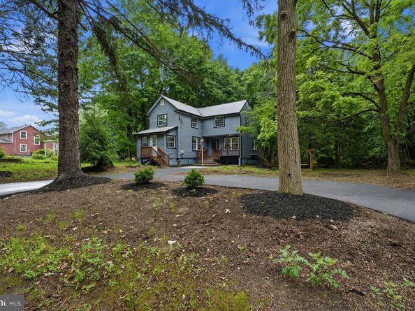 227 W Ferry Road, Yardley PA 19067