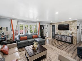 401 Maple Avenue, Philadelphia PA 19116