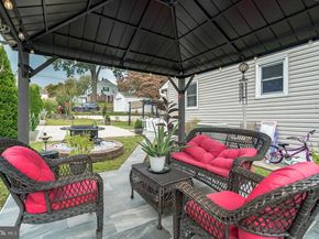 401 Maple Avenue, Philadelphia PA 19116