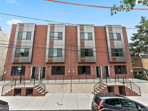 429 Lemonte Street, Philadelphia PA 19128