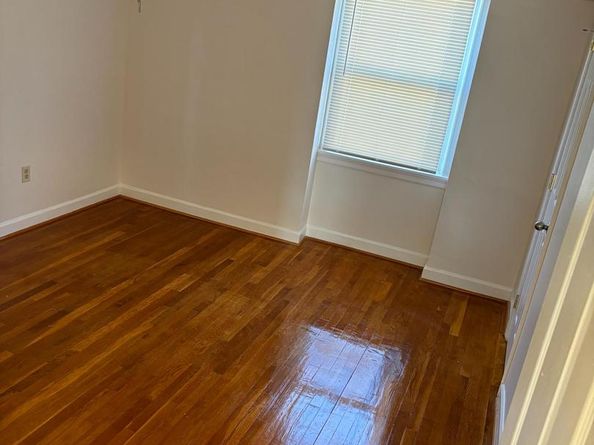 926 52nd Street NE, Washington DC 20019
