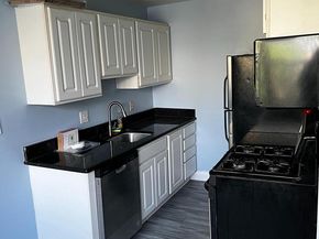 4810 Quarles Street NE 404, Washington DC 20019