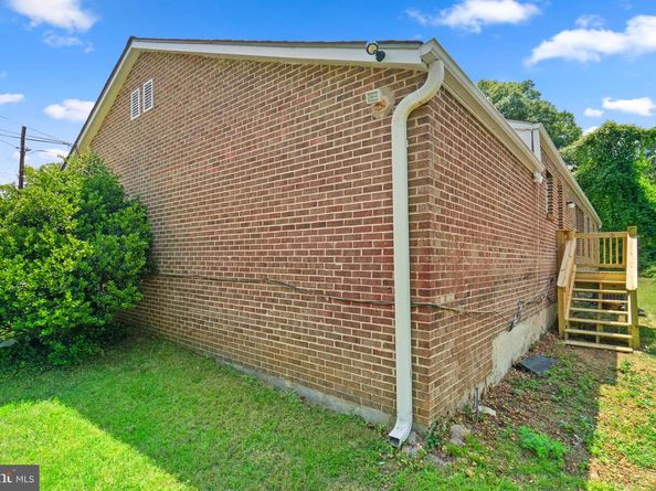 616 46TH Street NE, Washington DC 20019