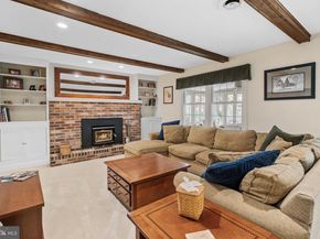 10 Bailey Drive, Washington Crossing PA 18977