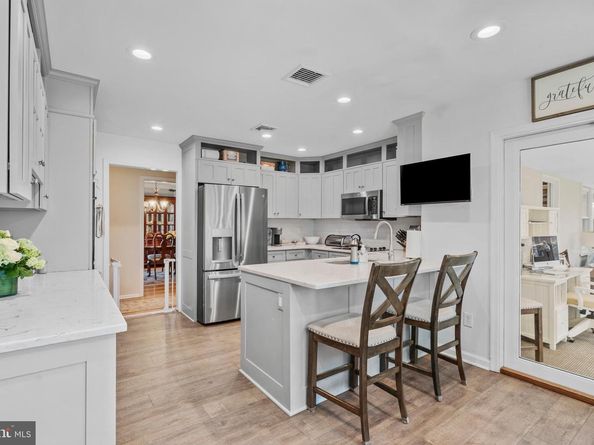 10 Bailey Drive, Washington Crossing PA 18977