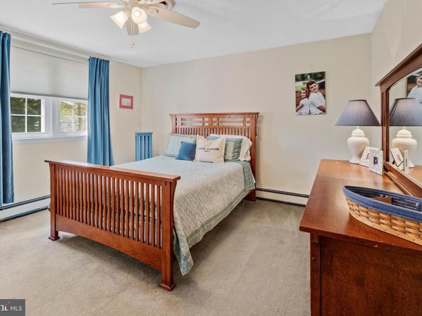 10 Bailey Drive, Washington Crossing PA 18977