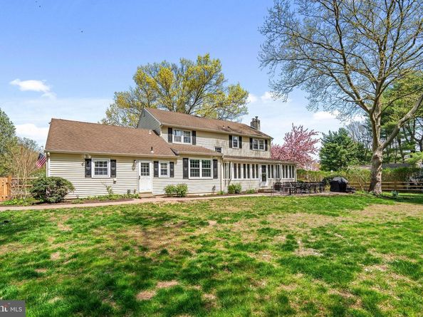10 Bailey Drive, Washington Crossing PA 18977