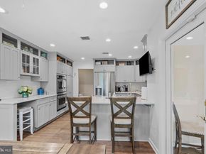 10 Bailey Drive, Washington Crossing PA 18977