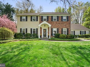 10 Bailey Drive