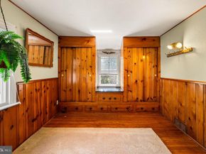 416 Preston Lane, Hatboro PA 19040