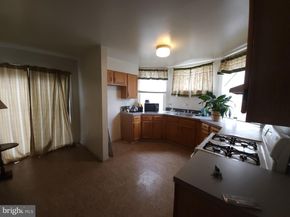 5737 N Park Avenue, Philadelphia PA 19141
