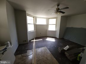 5737 N Park Avenue, Philadelphia PA 19141