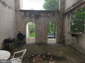 5737 N Park Avenue, Philadelphia PA 19141