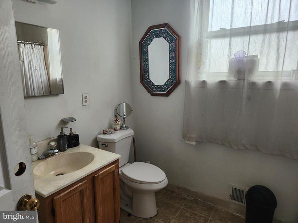 5737 N Park Avenue, Philadelphia PA 19141