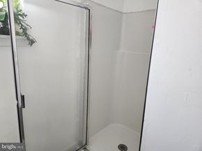 5737 N Park Avenue, Philadelphia PA 19141