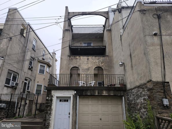 5737 N Park Avenue, Philadelphia PA 19141