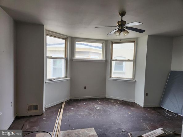 5737 N Park Avenue, Philadelphia PA 19141