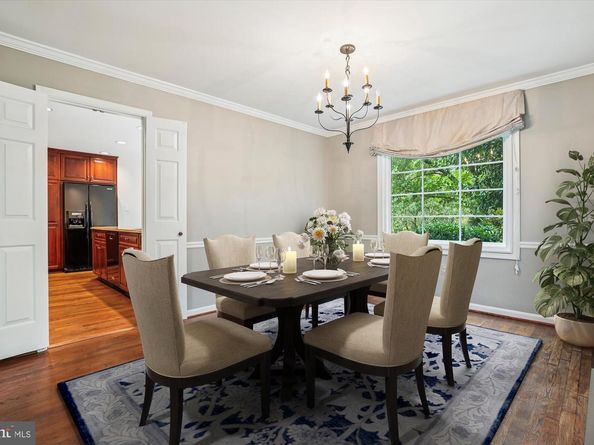 8112 Buckspark Lane E, Potomac MD 20854