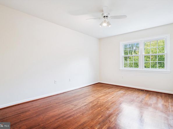 8112 Buckspark Lane E, Potomac MD 20854