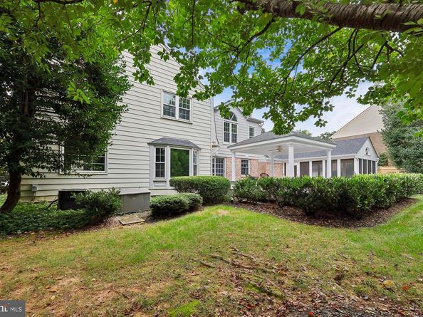 8112 Buckspark Lane E, Potomac MD 20854