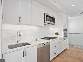 923 V Street NW 601, Washington DC 20001
