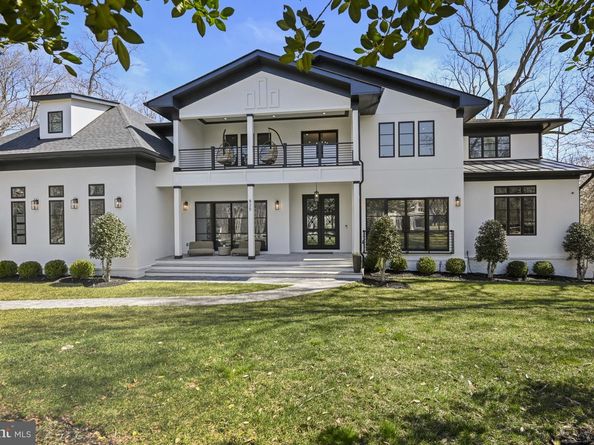 825 Whann Avenue, Mclean VA 22101