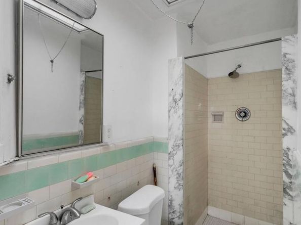 7252 Brent Road, Upper Darby PA 19082